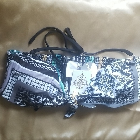 NWT Becca Reversible Bandeau Bikini Top size Large - Picture 8 of 13